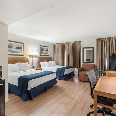 Americas Best Value Inn-Painted Post Exterior photo