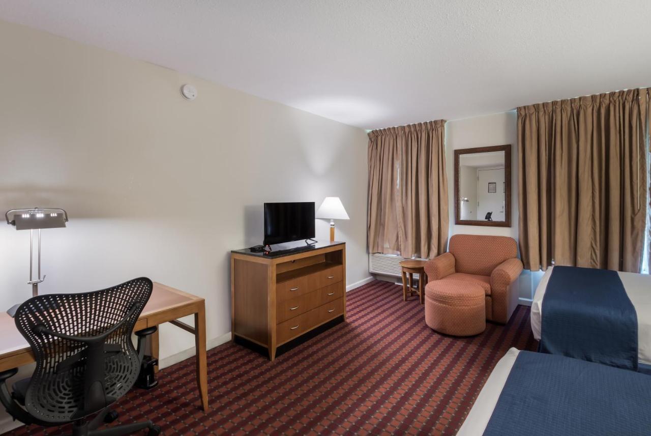 Americas Best Value Inn-Painted Post Exterior photo