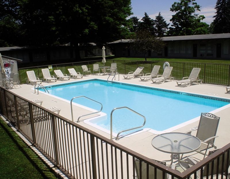 Americas Best Value Inn-Painted Post Facilities photo